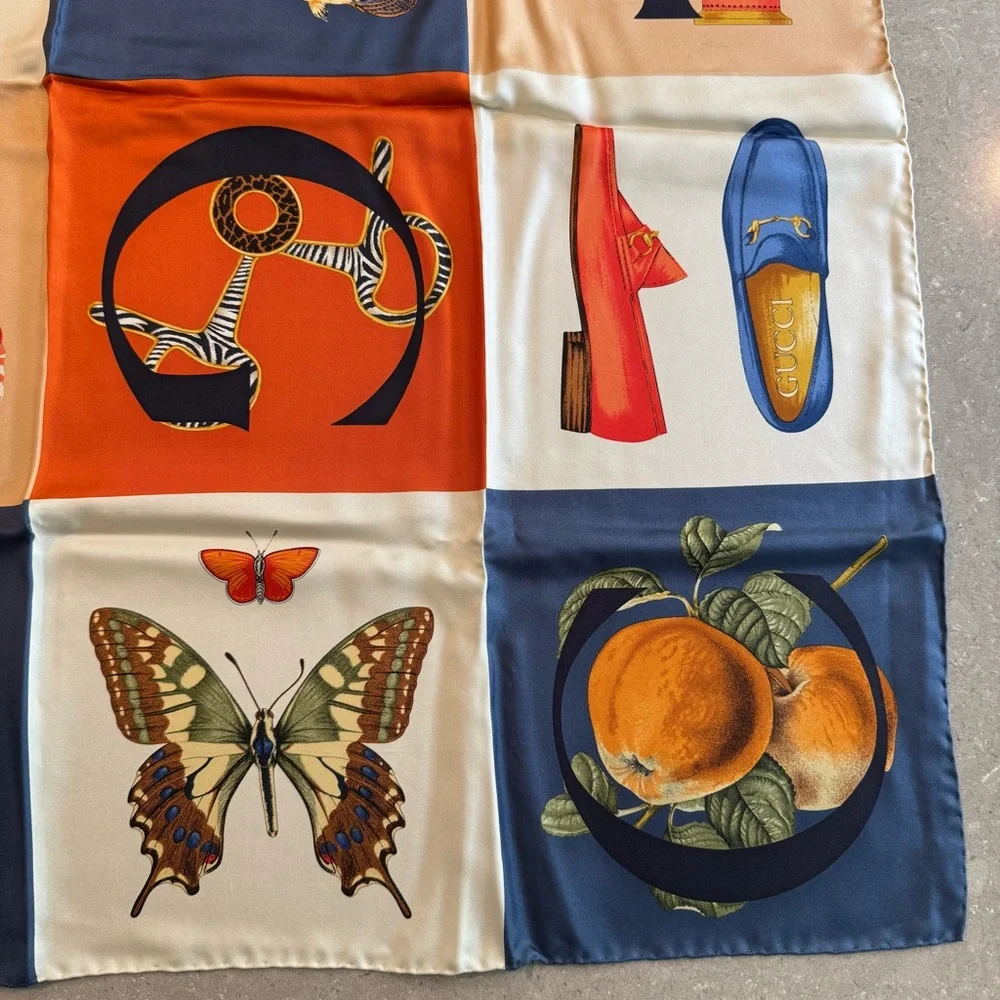 Authentic RARE GUCCI Silk SCARF Grid - Logo Floral Equestrian Handbags Shoes